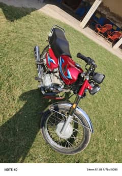 Honda 125 10by10 red colour number lga howa ha