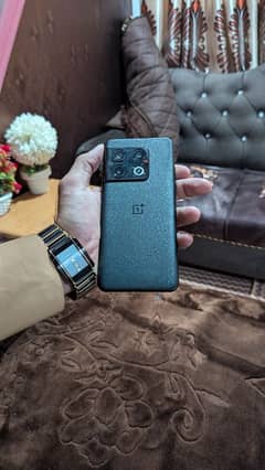 one plus 10 pro 5 g 10/10 condition 0