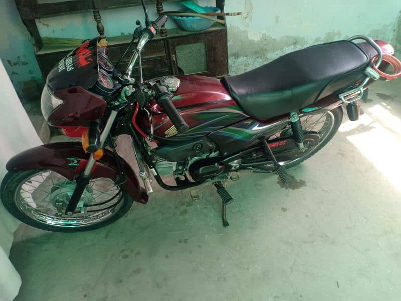 Honda pridor 100cc urgent for sale. . . . 0