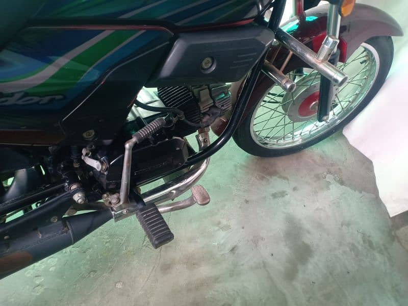 Honda pridor 100cc urgent for sale. . . . 5