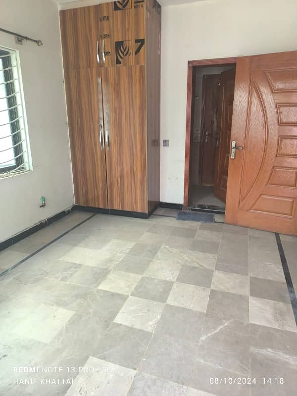 1550 Square Feet Upper Portion For rent In G-10 G-10 7