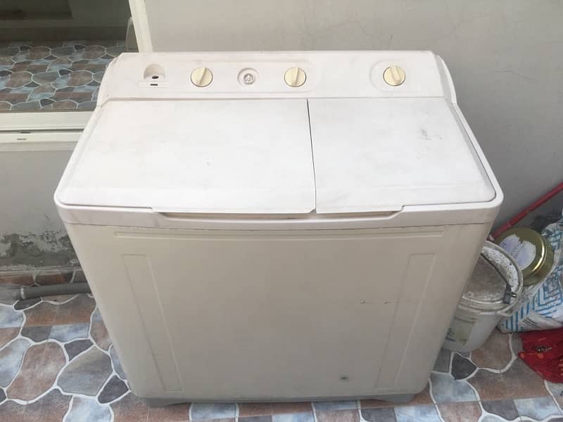 washing machine and dryer 0