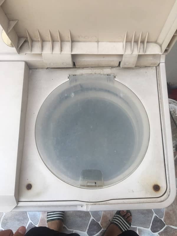 washing machine and dryer 5