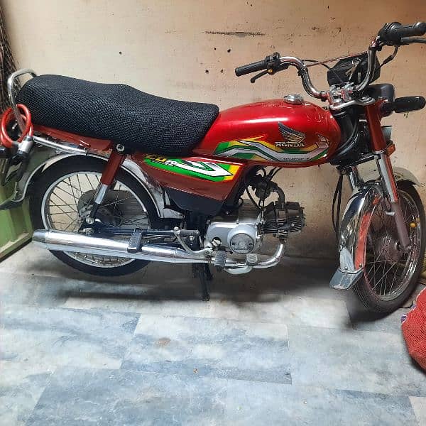 selling Honda cd 70 5