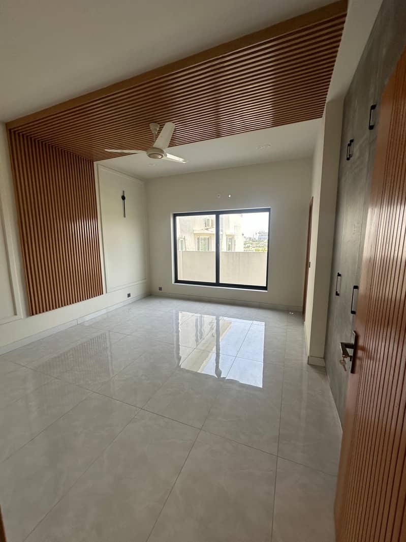 Beautiful Brand New 10 Marla Modern House For Sale In Zaraj Housing Society Islamabad. 1