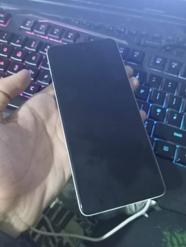 Tecno spark 10 pro 3