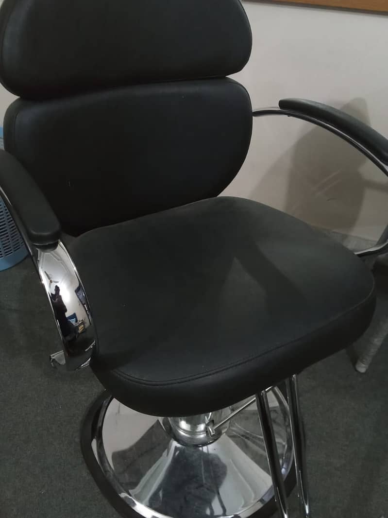 ORIGINAL SALOON DESIGNER CHAIR 2