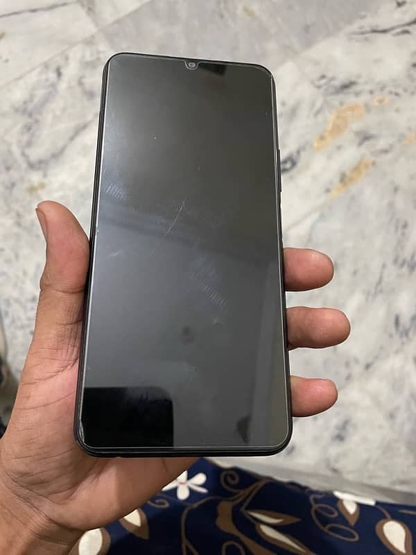 vivo Y20 4/64 with Box price 18500 10