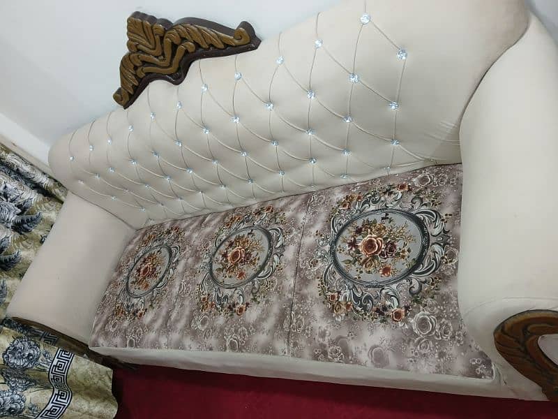 5 Seater Taj Sofa For Sale 3