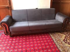 sofa combed