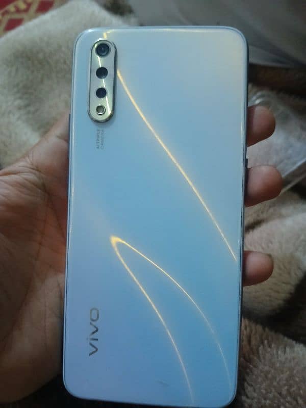 Vivo S1 4/128 0