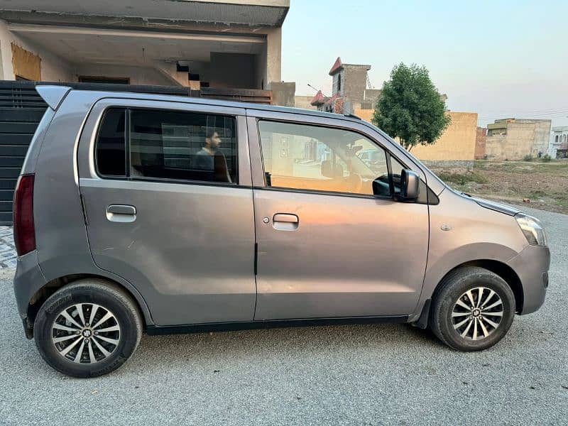 Suzuki Wagon R 2016 3