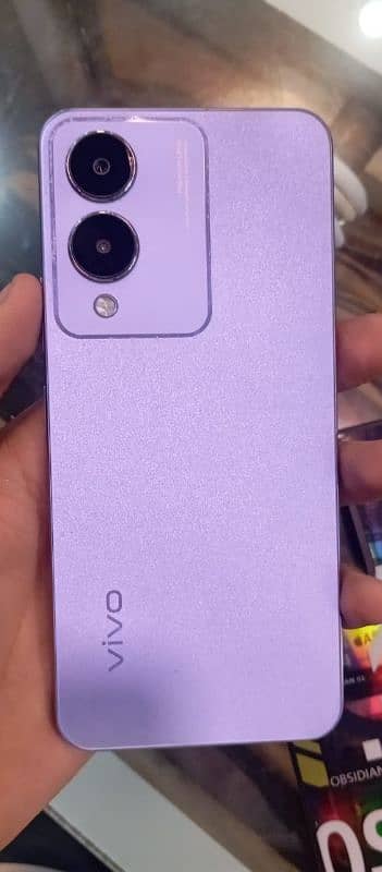 vivo y 17s all ok 10 by 9 condition box charger original 2