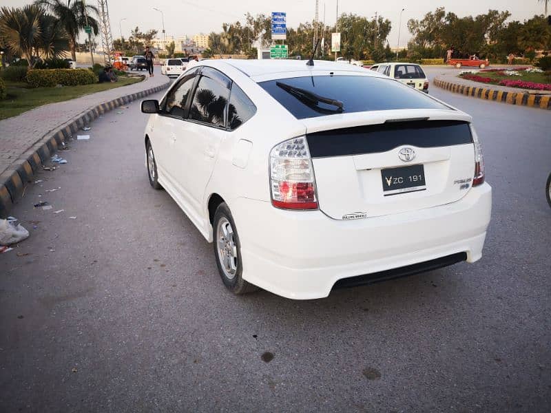 Toyota Prius 2010 7