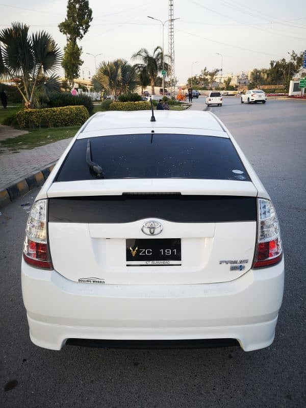 Toyota Prius 2010 9