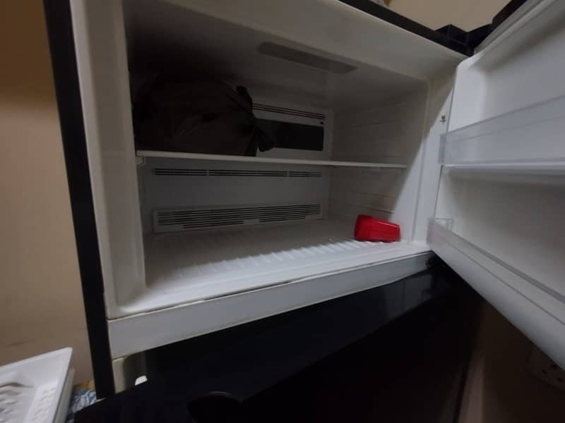 HITACHI inverter refrigerator 8