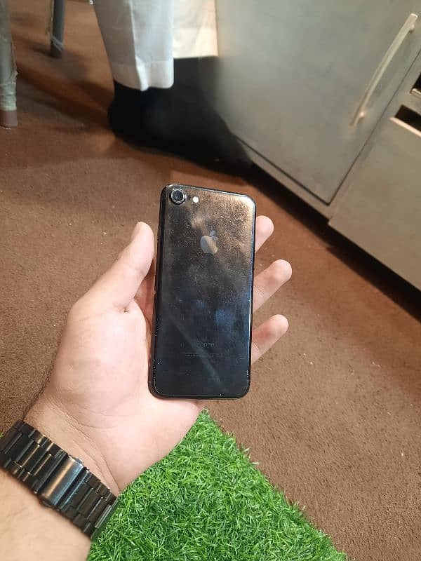 iPhone 7 128 gb 6