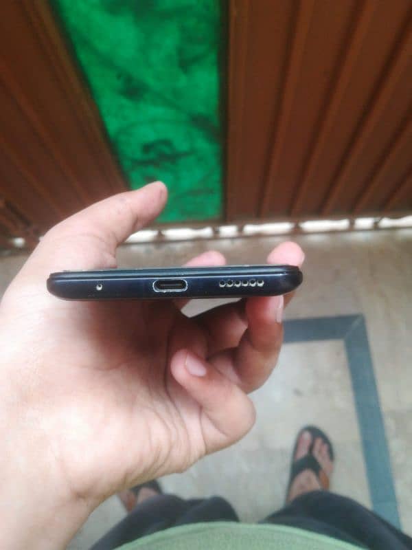 vivo y51 condition 9/10 2