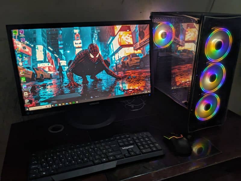 Gaming PC With RGB Case 1