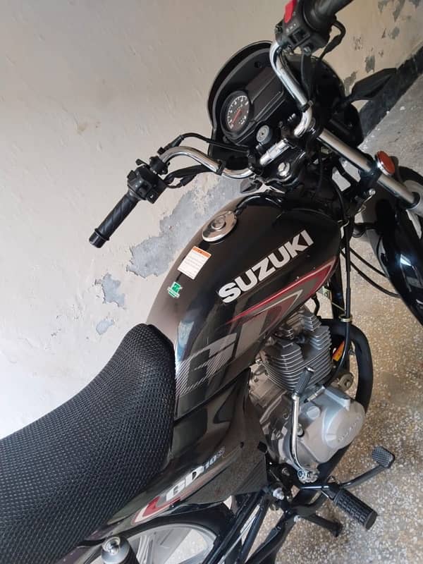 Suzuki 110 GS 4