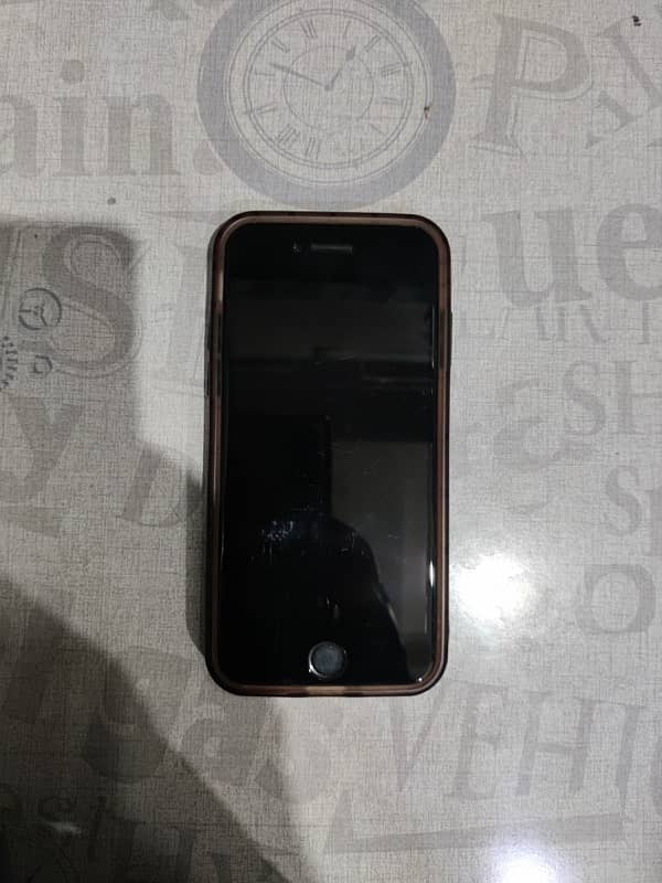 IPhone 8 pta 64 gb 13