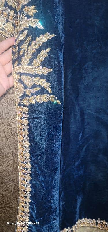 velvet dress shirt trousers and frill dupatta 3