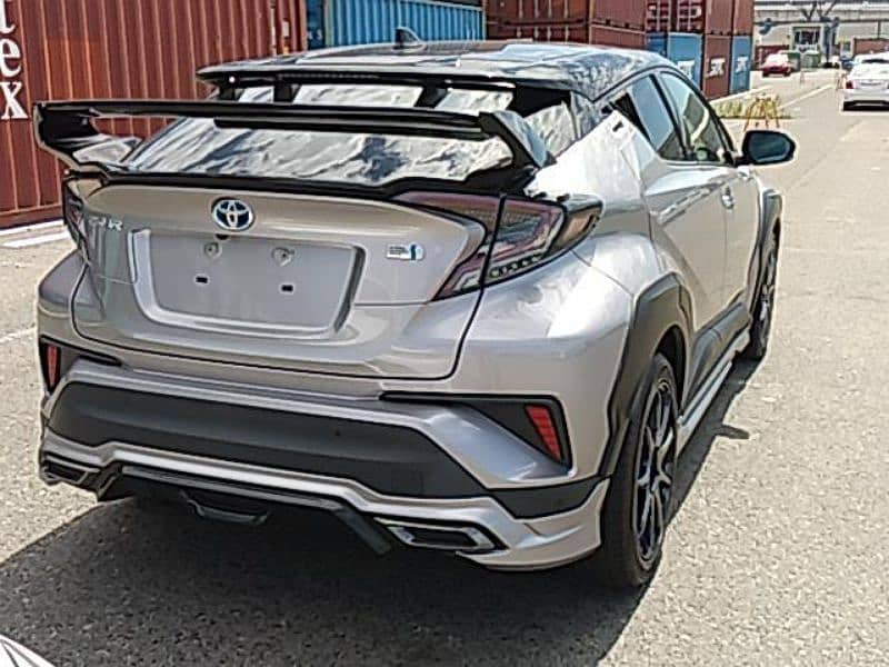 Toyota C-HR 2018 2