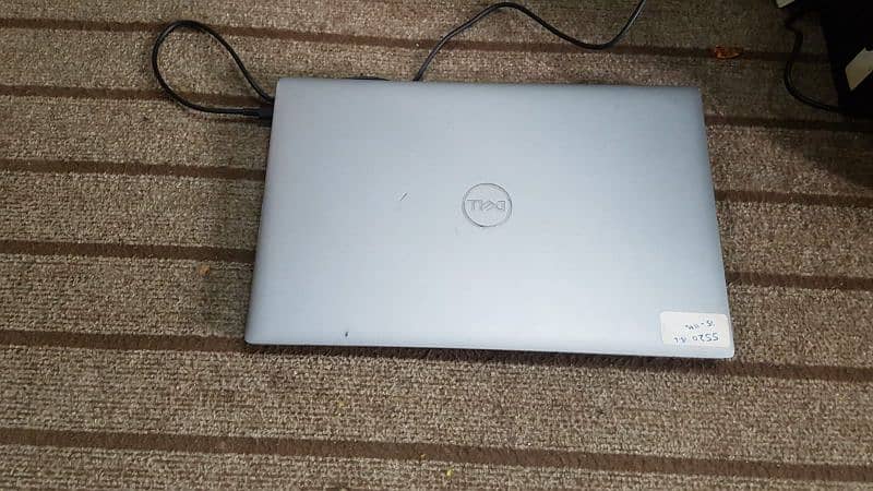 Dell 5520 i5-11th gen 1