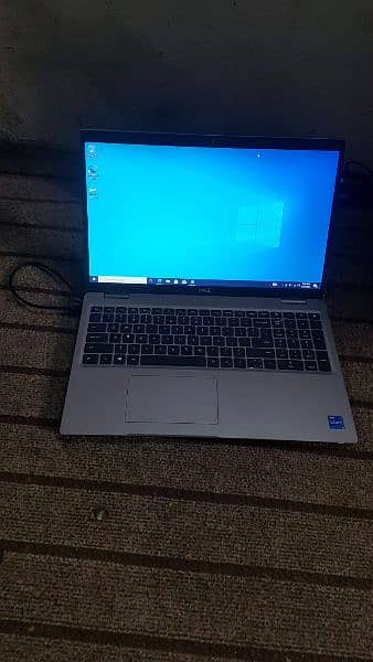 Dell 5520 i5-11th gen 2