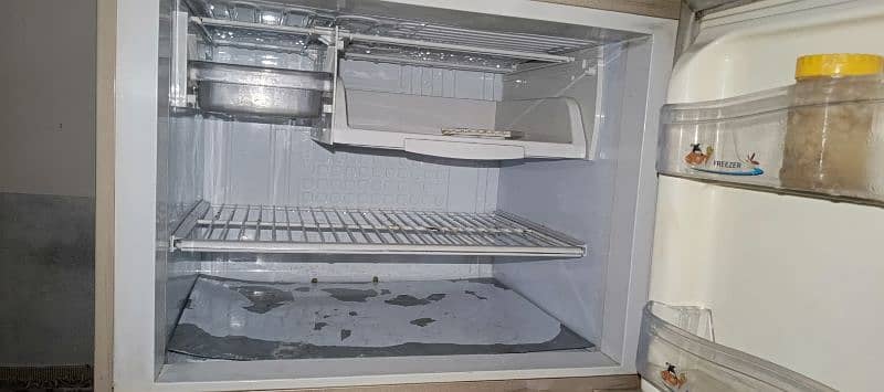 refrigerator in 10 by 9 condition 2