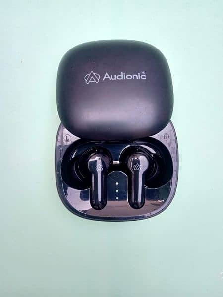 AUDIONIC AIRBUDS 555 3