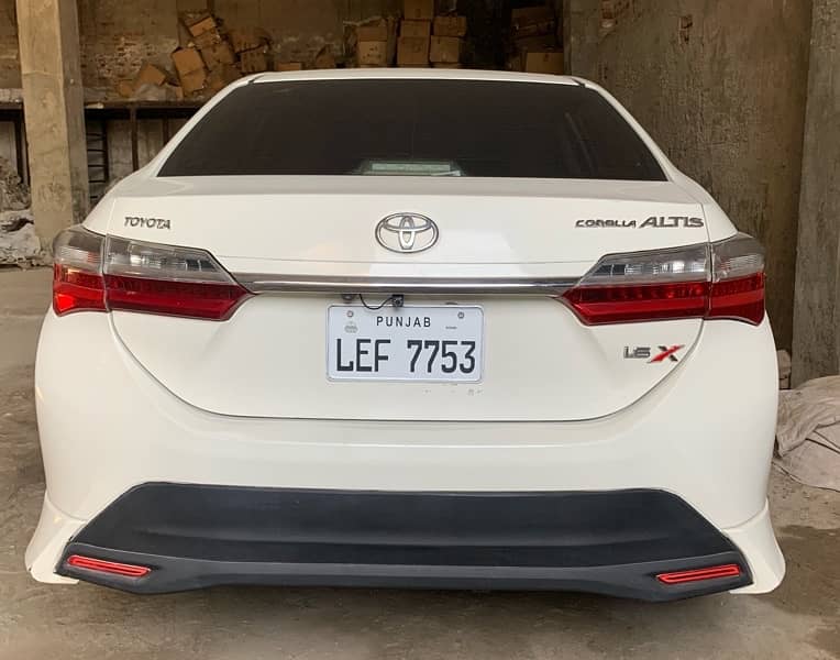 Toyota Corolla GLI 2018 7