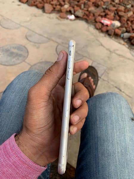 iPhone 7plus 32gb pta 3