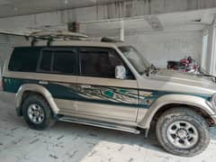 Mitsubishi Pajero 1993