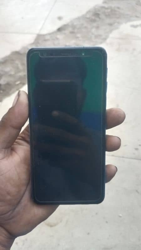 selling my Mobile Samsung A7 4+128 10