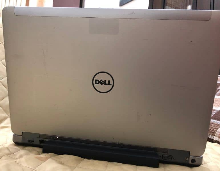 Dell Laptop Core i5 4th Gen 2