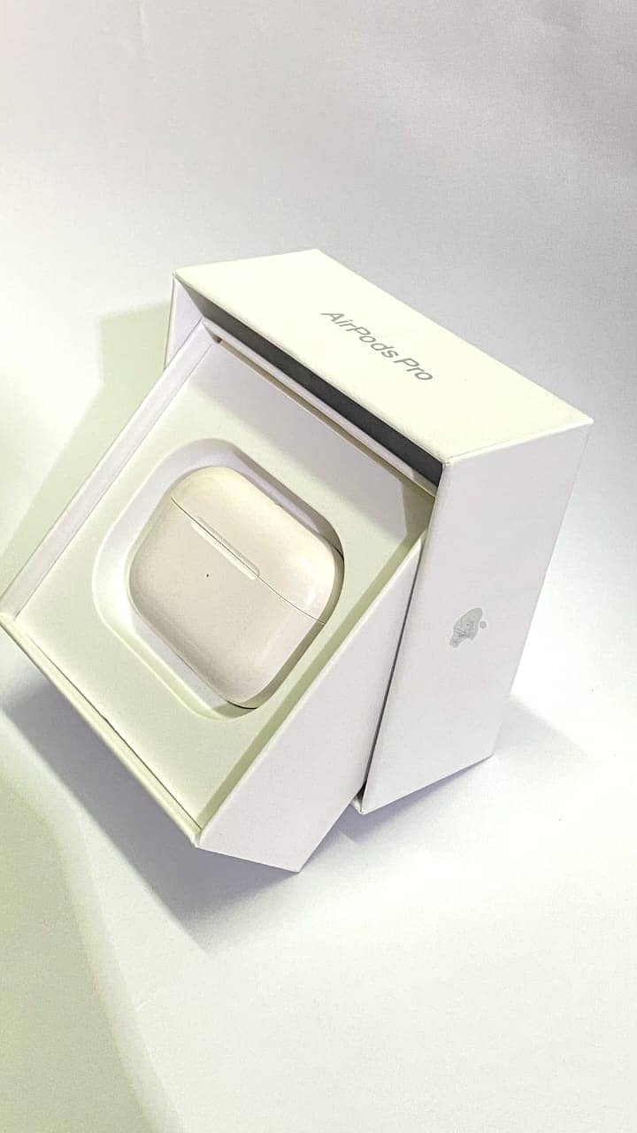 AirPods Pro (2nd Generation) for Sale 5