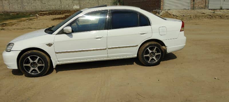 Honda Civic Prosmetic 2004 3