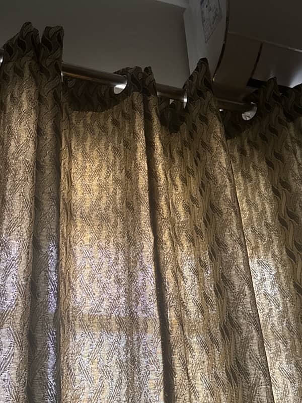 2 curtains 2