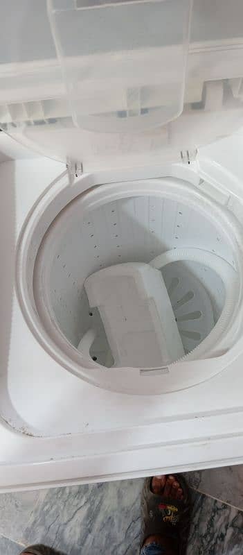 KENWOOD WASHING MACHINE 10KG 6