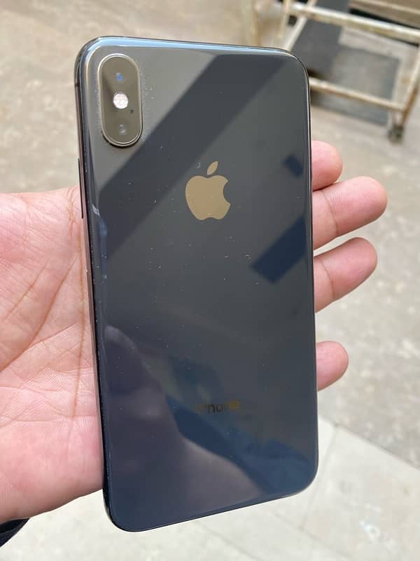 iphone XS 256GB PTA approved 1