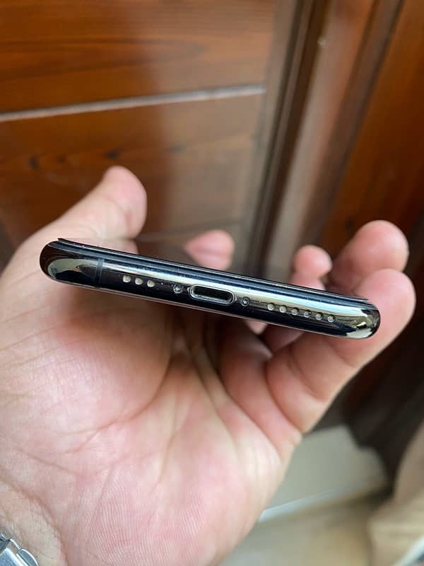 iphone XS 256GB PTA approved 4