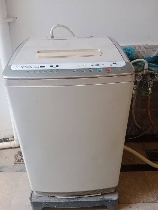 Dawlance Automatic Washing machine. 7