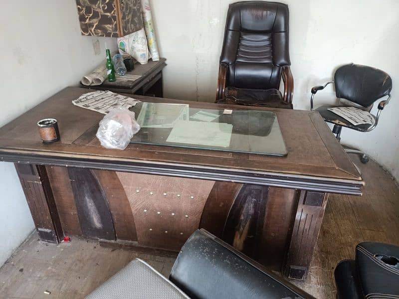 office furniture used 1