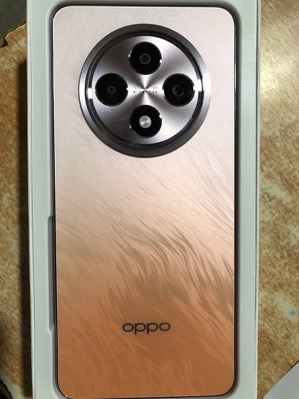 Oppo Reno F12 5G Just Box Open 1