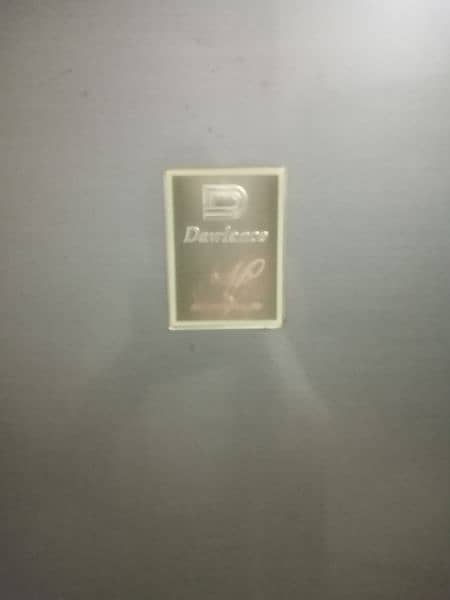 dowlanc fridge full size in new condition 0