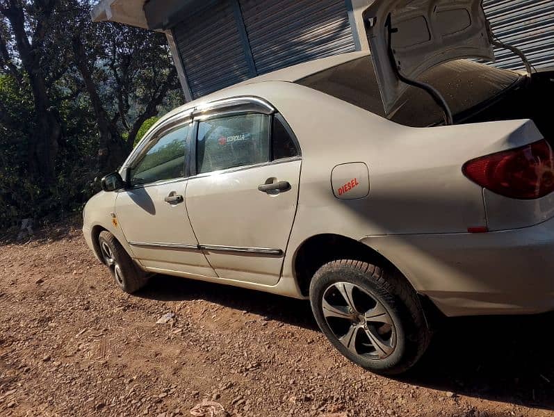 Toyota Corolla 2.0 D 2004 11