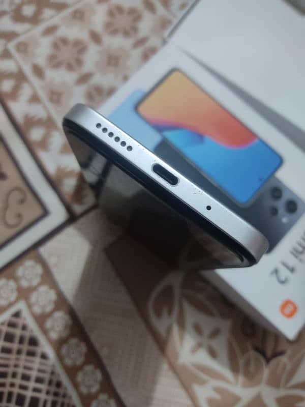 redmi 12 4/128 3