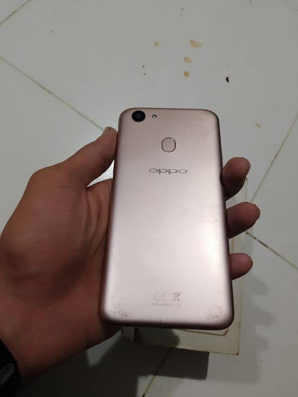 Oppo f5 4gb ram 32gb memory 1