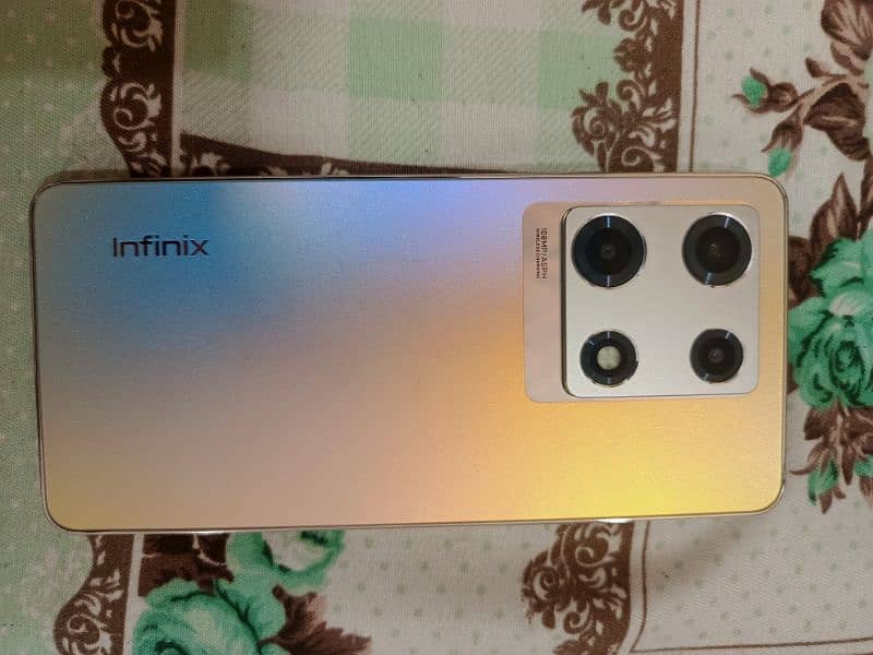 Infinix Note 30 Pro 8+8 256gb 0